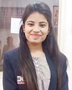 Shivani Tambolil